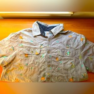 Collared shirt with island print